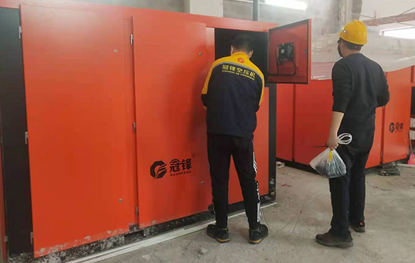 冠鋒螺桿空壓機廠家5大核心兩點鑄就品質(zhì)來源保證